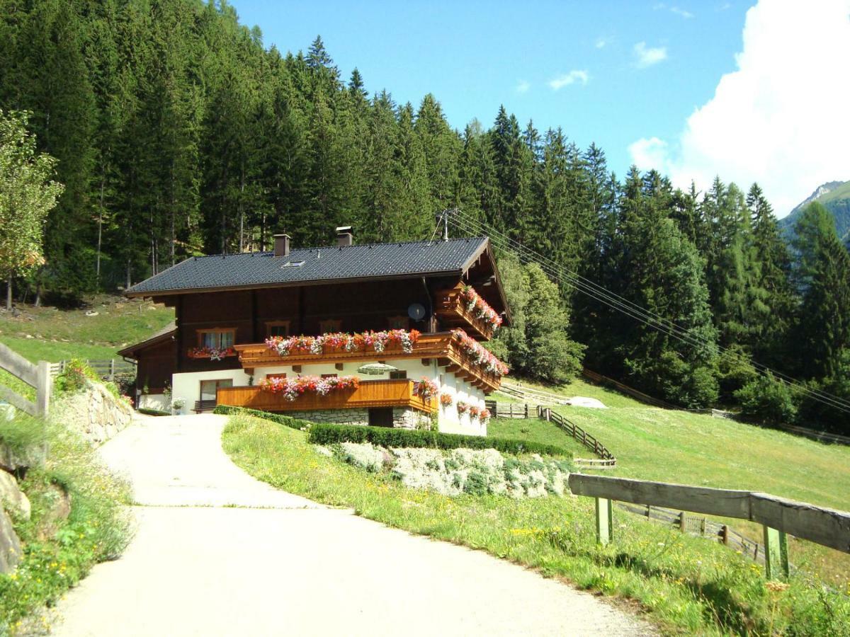 Zoeschgenhof Apartment Matrei in Osttirol Bagian luar foto