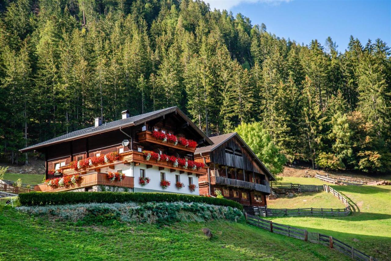 Zoeschgenhof Apartment Matrei in Osttirol Bagian luar foto